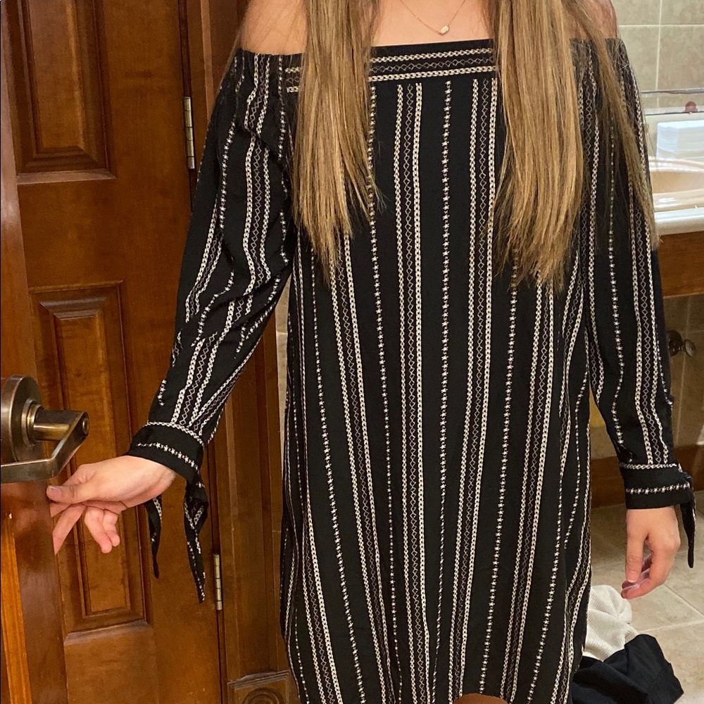 West lei off the shoulder black dress